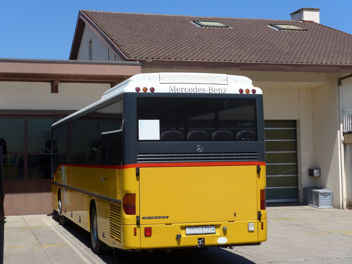 (151'761) - CarPostal Ouest - VD 548'724 - Mercedes am 21. Juni 2014 in Yverdon, Garage