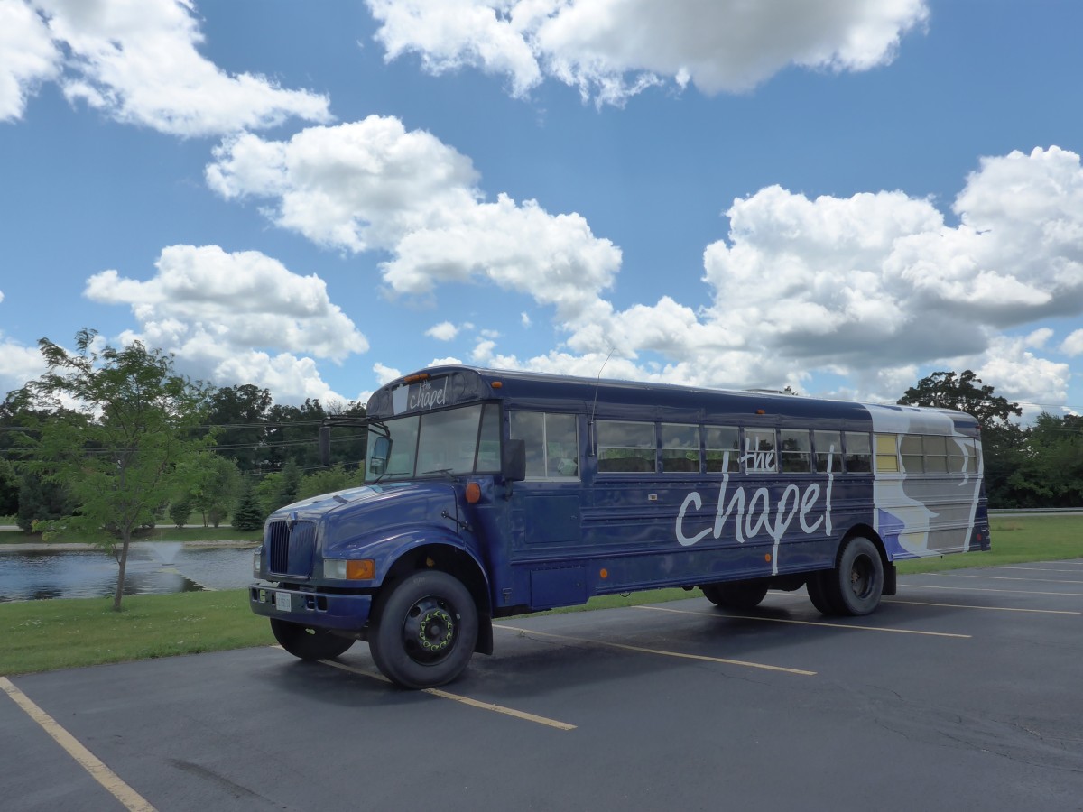 (152'460) - The Chapel, Libertyville - 31'051 CV - International (ex Schulbus) am 9. Juli 2014 in Libertyville, The Chapel