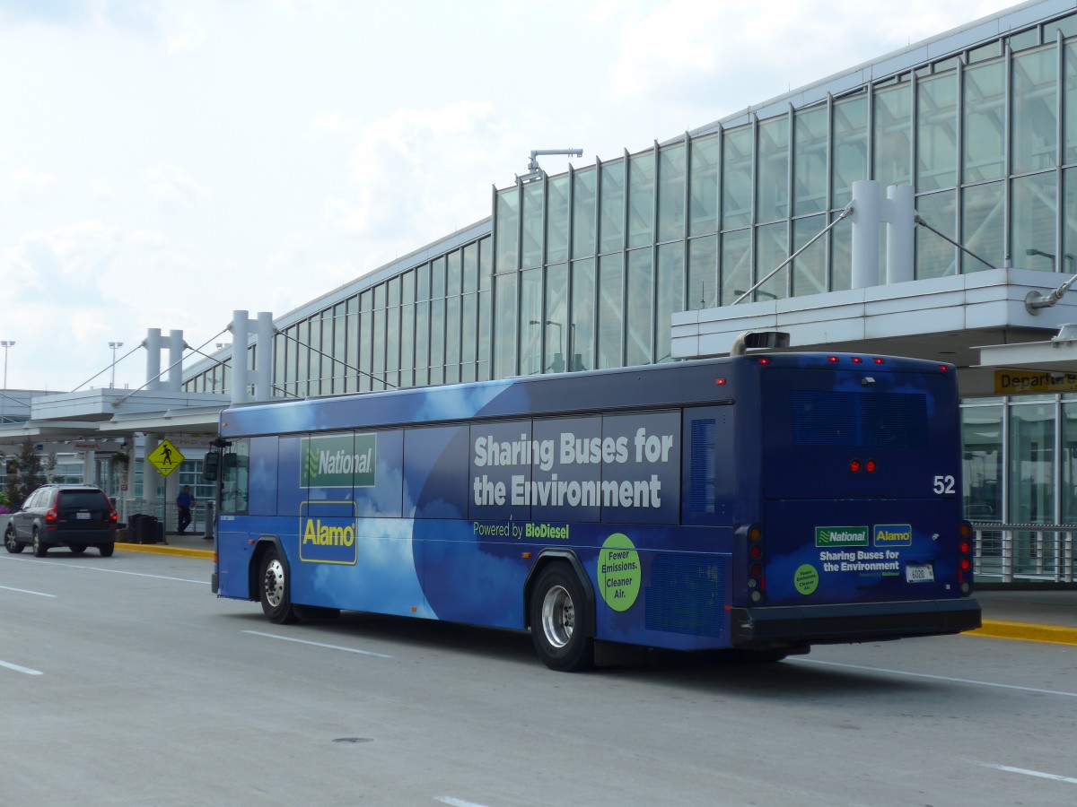 (153'368) - National-Alamo, Chicago - Nr. 52/6020 N - Gillig am 20. Juli 2014 in Chicago, Airport O'Hare