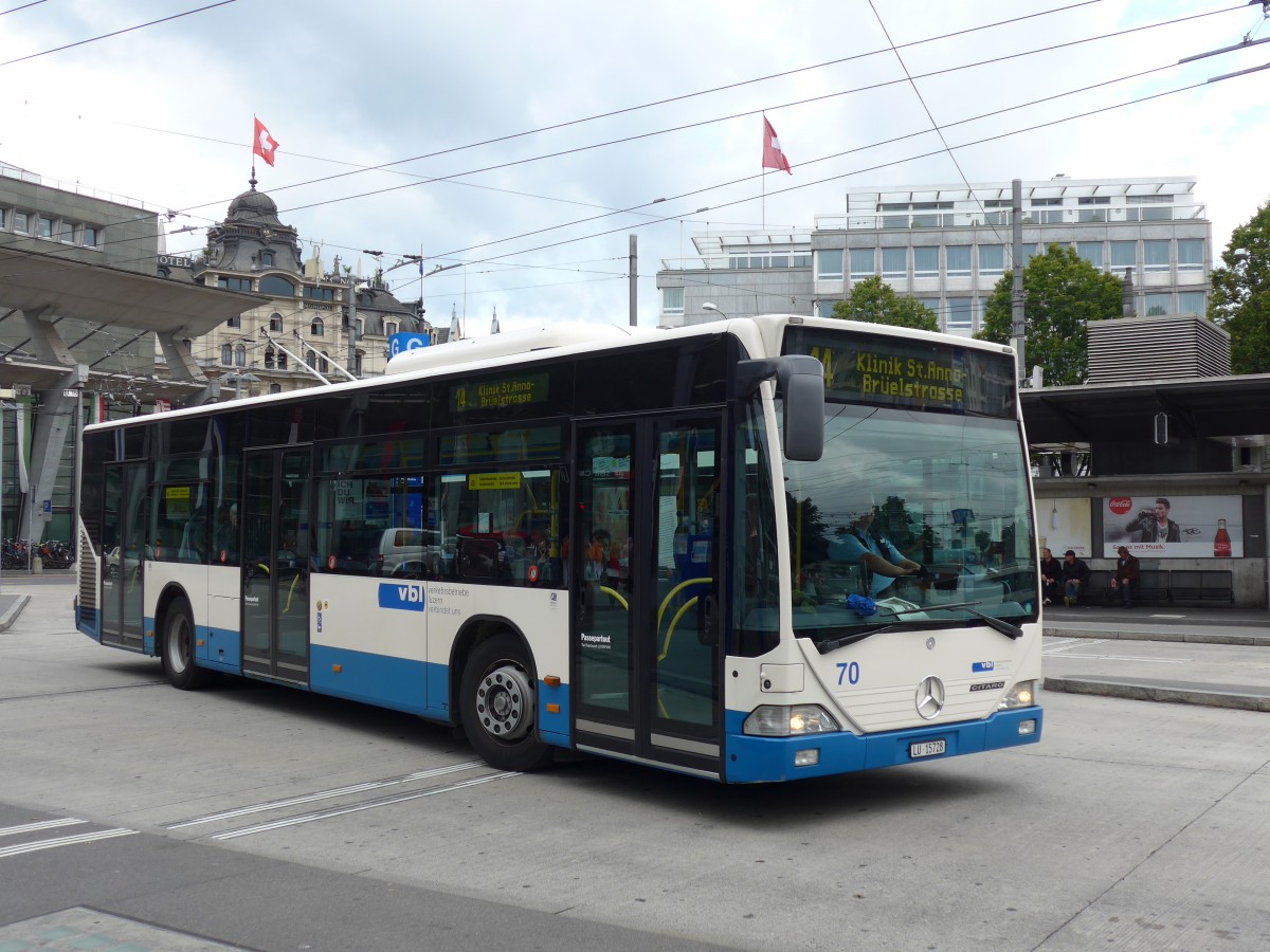 (154'073) - VBL Luzern - Nr. 70/LU 15'728 - Mercedes am 19. August 2014 beim Bahnhof Luzern