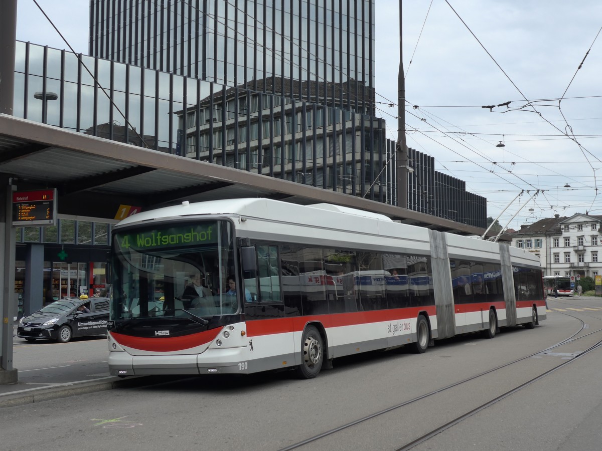 (154'186) - St. Gallerbus, St. Gallen - Nr. 190 - Hess/Hess Doppelgelenktrolleybus am 20. August 2014 beim Bahnhof St. Gallen