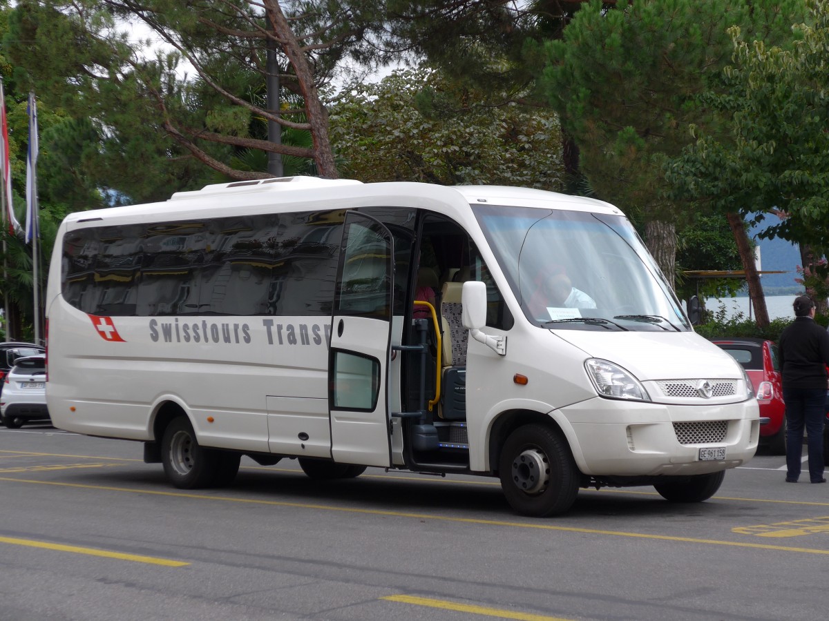 (154'405) - Swisstours Transport, Genve - GE 961'158 - Irisbus am 23. August 2014 in Montreux, Escaliers de la Gare