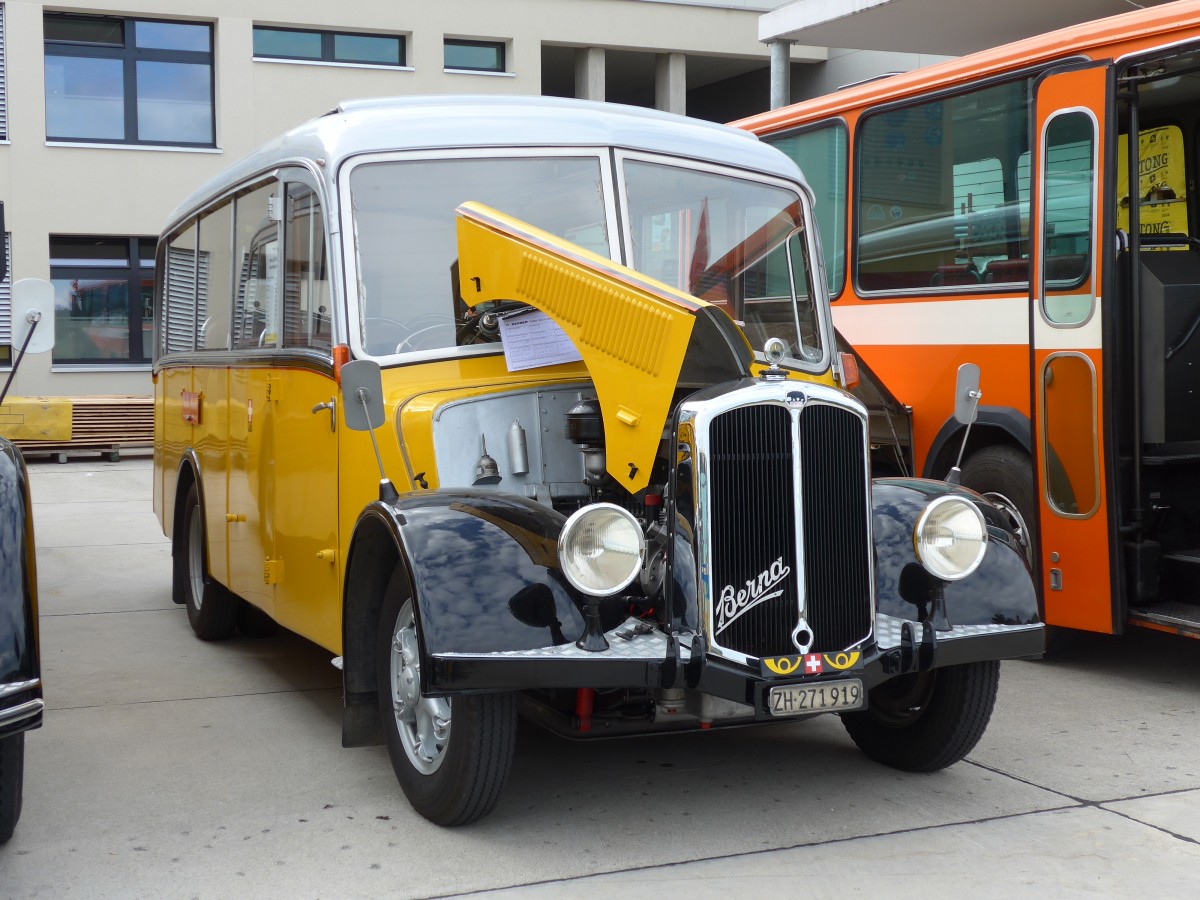 (154'499) - Hurter, Mnchaltdorf - ZH 271'919 - Berna/FHS (ex Volkart, Russikon; ex ASD Aigle; ex P 21'003) am 30. August 2014 in Oberkirch, CAMPUS Sursee