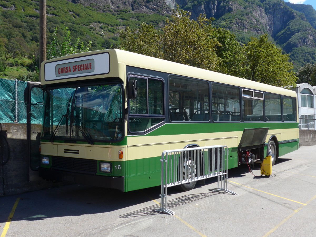 (154'802) - ABl Biasca - Nr. 16 - NAW/Hess am 1. September 2014 in Biasca, Garage