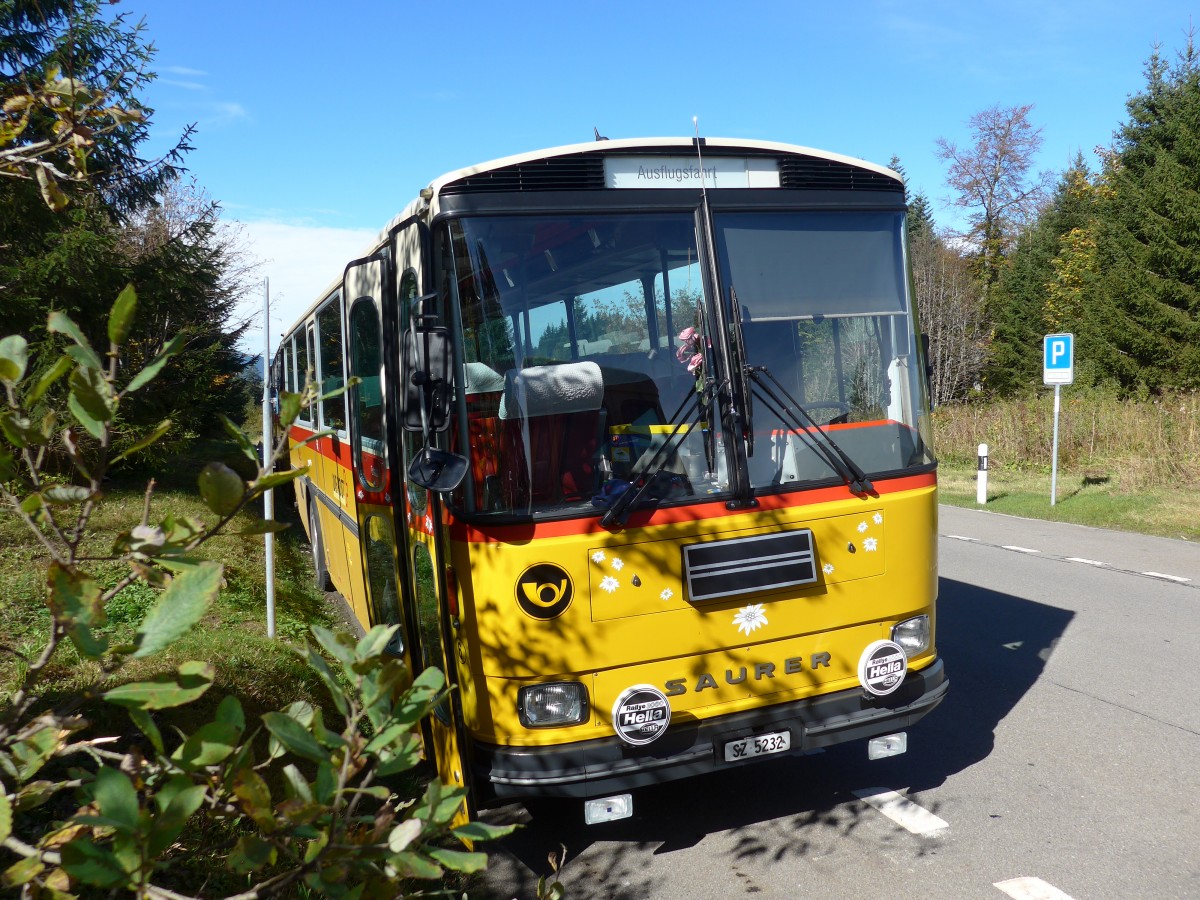 (155'632) - Fssler, Unteriberg - Nr. 6/SZ 5232 - Saurer/R&J (ex Schrch, Gutenburg Nr. 6; ex P 24'358) am 12. Oktober 2014 in Willerzell, Rest. Sattelegg