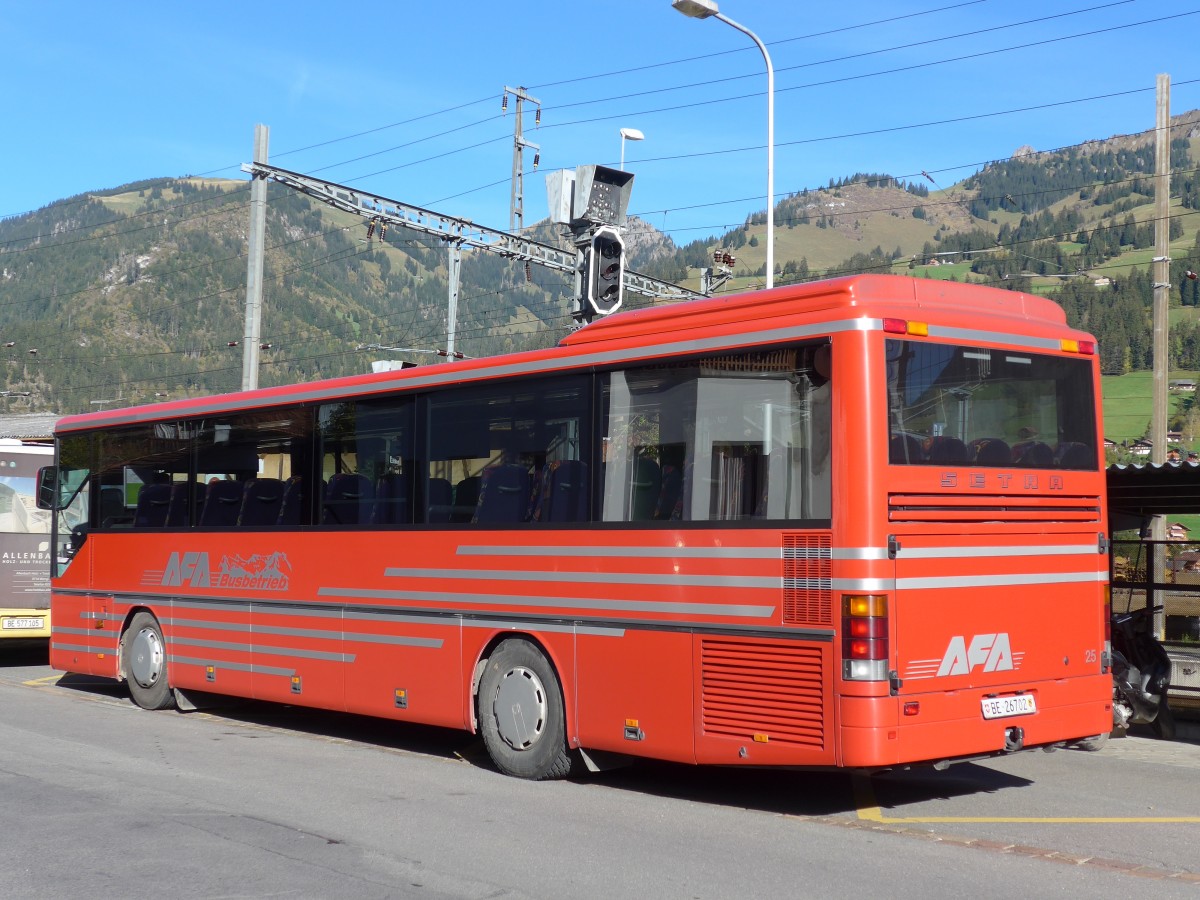 (155'863) - AFA Adelboden - Nr. 25/BE 26'702 - Setra (ex Nr. 12) am 19. Oktober 2014 beim Bahnhof Zweisimmen