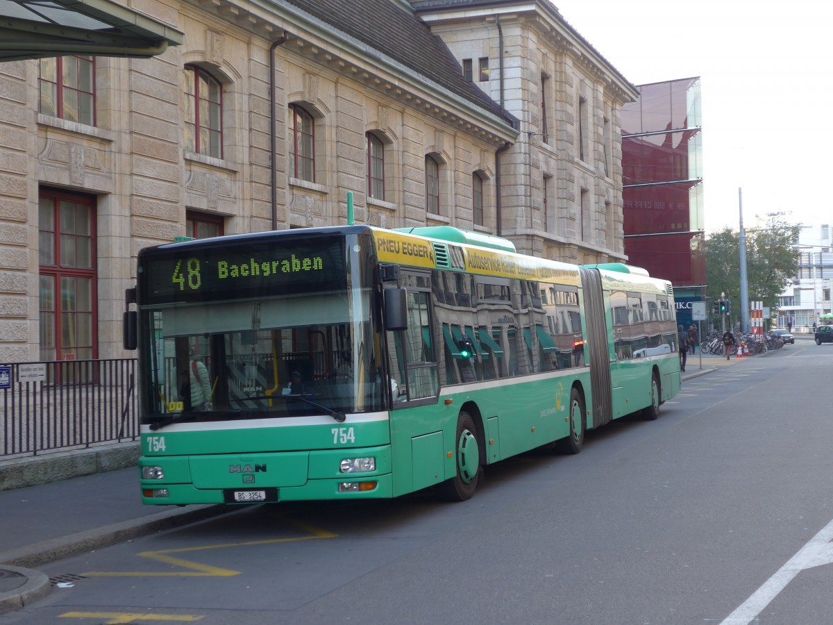 (156'182) - BVB Basel - Nr. 754/BS 3254 - MAN am 27. Oktober 2014 beim Bahnhof Basel