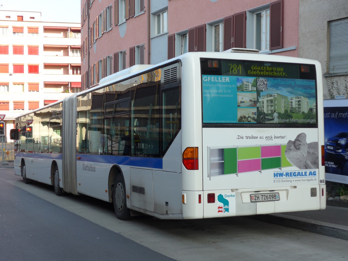 (156'295) - Welti-Furrer, Zrich - Nr. 98/ZH 726'098 - Mercedes am 28. Oktober 2014 beim Bahnhof Zrich-Oerlikon