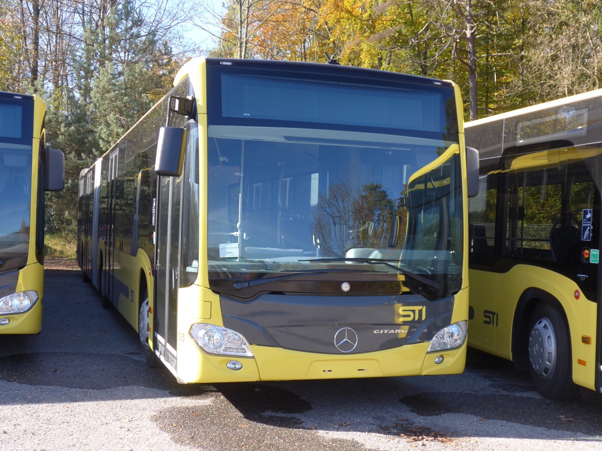 (156'390) - STI Thun - Nr. 165 - Mercedes am 1. November 2014 in Thun, Waffenplatz