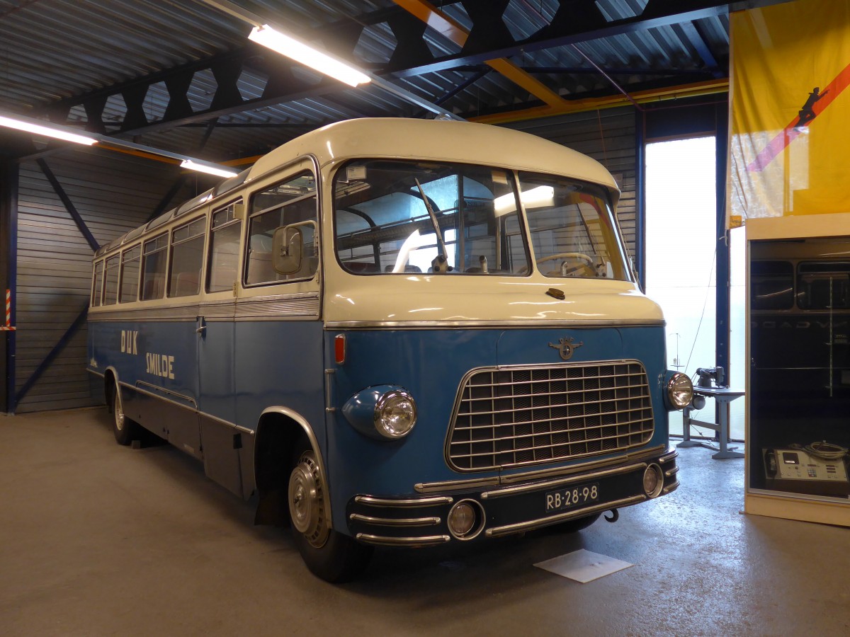 (156'629) - Dijk, Smilde (NBM) - RB-28-98 - DAF am 18. November 2014 in Hoogezand, Museum