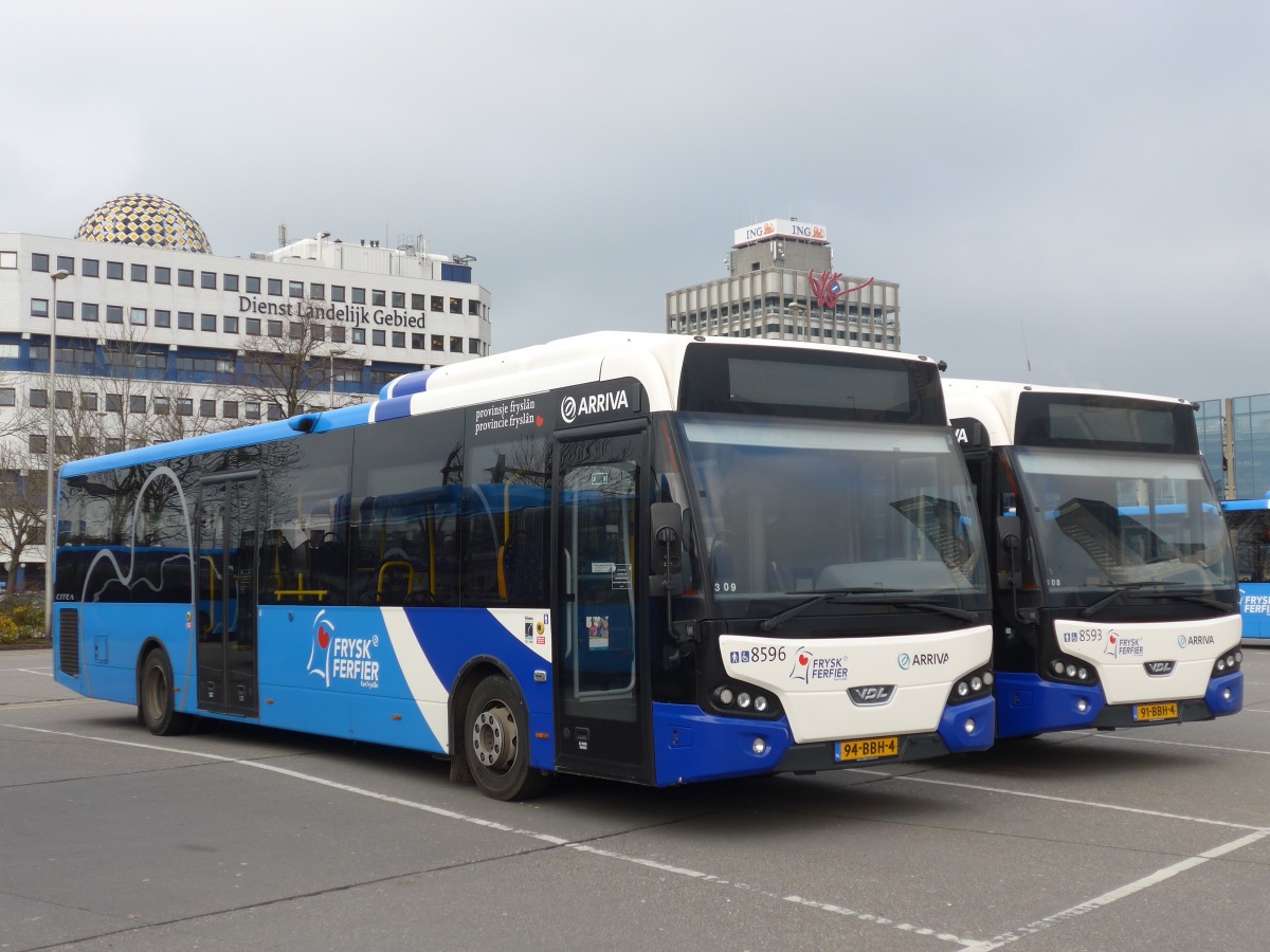 (156'755) - ARRIVA - Nr. 8596/94-BBH-4 - VDL am 19. November 2014 beim Bahnhof Leeuwarden