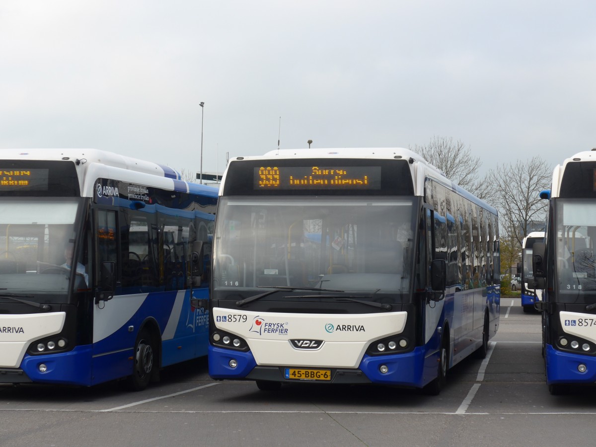 (156'764) - ARRIVA - Nr. 8579/45-BBG-6 - VDL am 19. November 2014 beim Bahnhof Leeuwarden