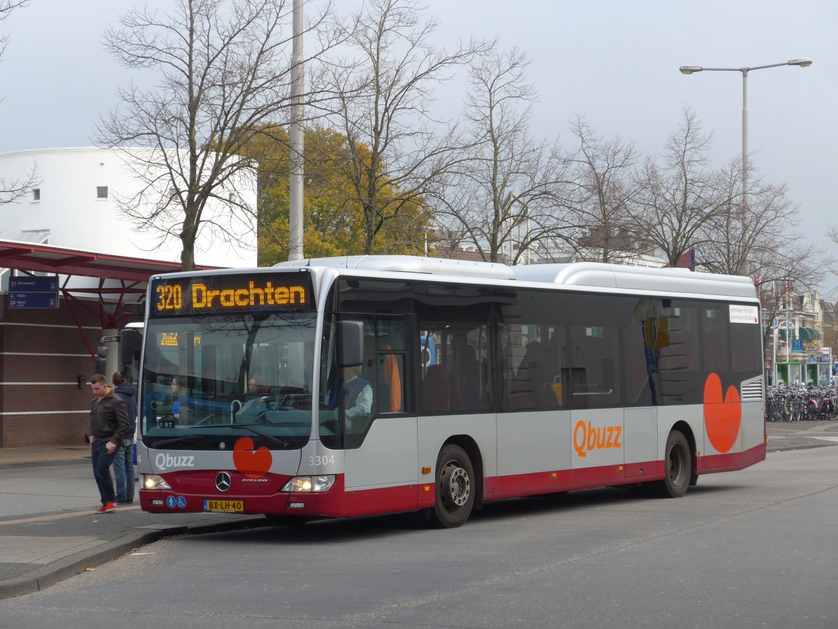 (156'767) - Qbuzz, Groningen - Nr. 3304/BX-LH-40 - Mercedes am 19. November 2014 beim Bahnhof Leeuwarden