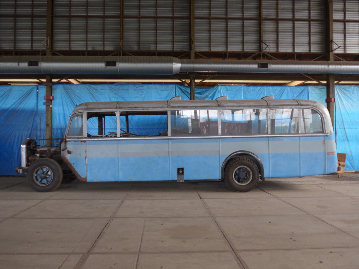 (156'942) - FRAM Drachten - Nr. 14 - Saurer/Reinb.+Chr. (ex Merkus, Nijmegen; ex CIBA, Pratteln Nr. 4; ex BVB Basel Nr. 1) am 20. November 2014 in Drachten, Autobusmuseum