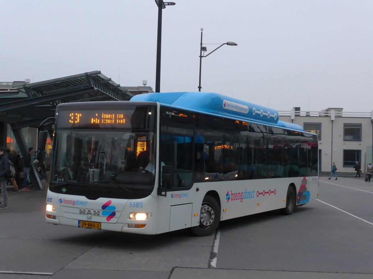 (157'088) - Breng, Ijsselmuiden - Nr. 5385/39-BBG-2 - MAN am 20. November 2014 beim Bahnhof Nijmegen