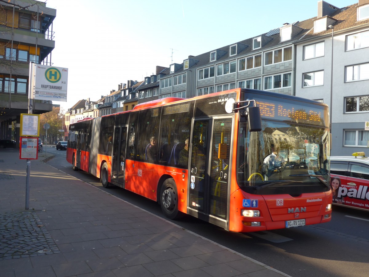 (157'223) - RVE Aachen - AC-RV 1211 - MAN am 21. November 2014 beim Hauptbahnhof Aachen