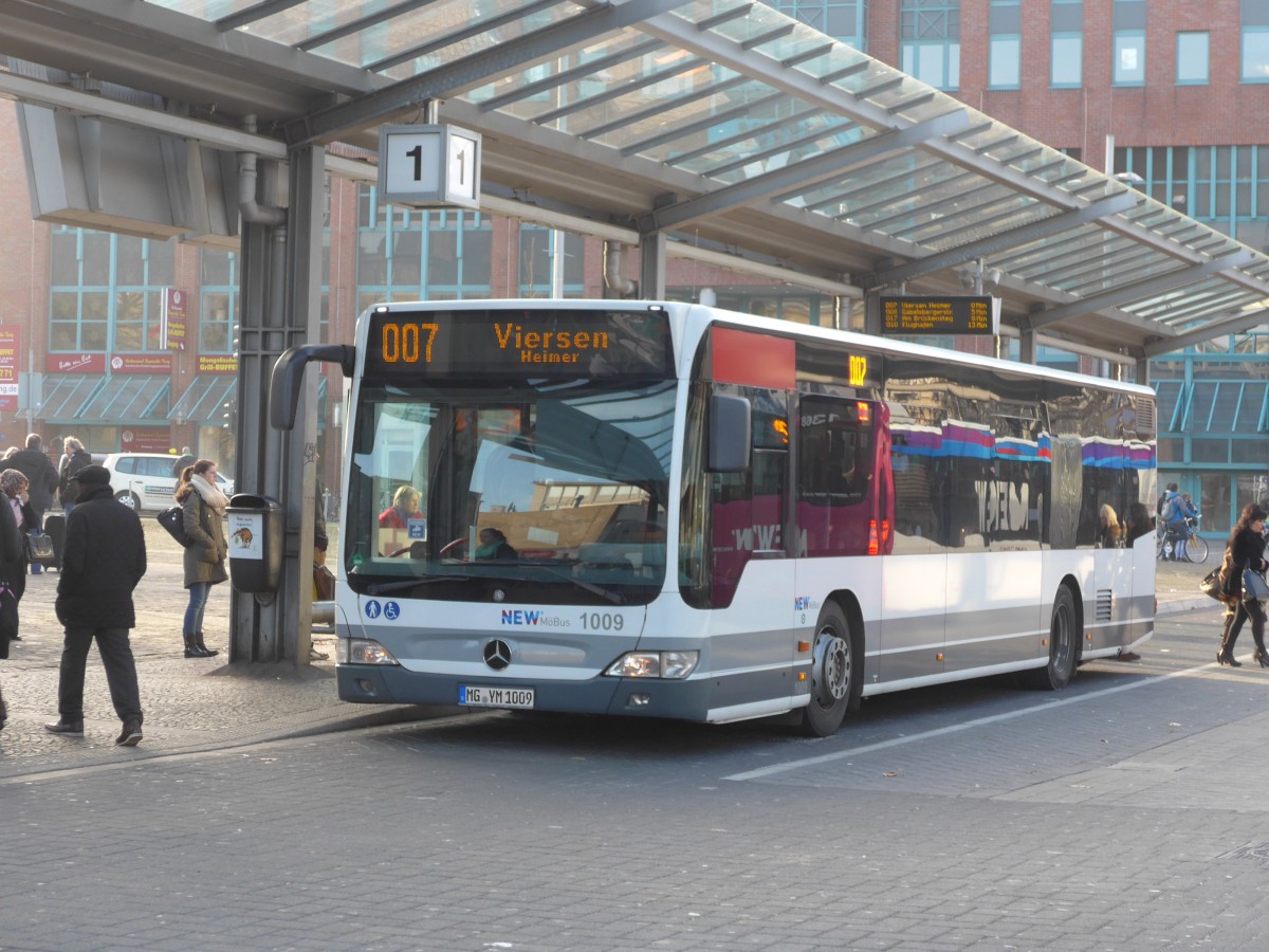 (157'335) - MBus, Mnchengladbach - Nr. 1009/MG-YM 1009 - Mercedes am 22. November 2014 beim Hauptbahnhof Mnchengladbach