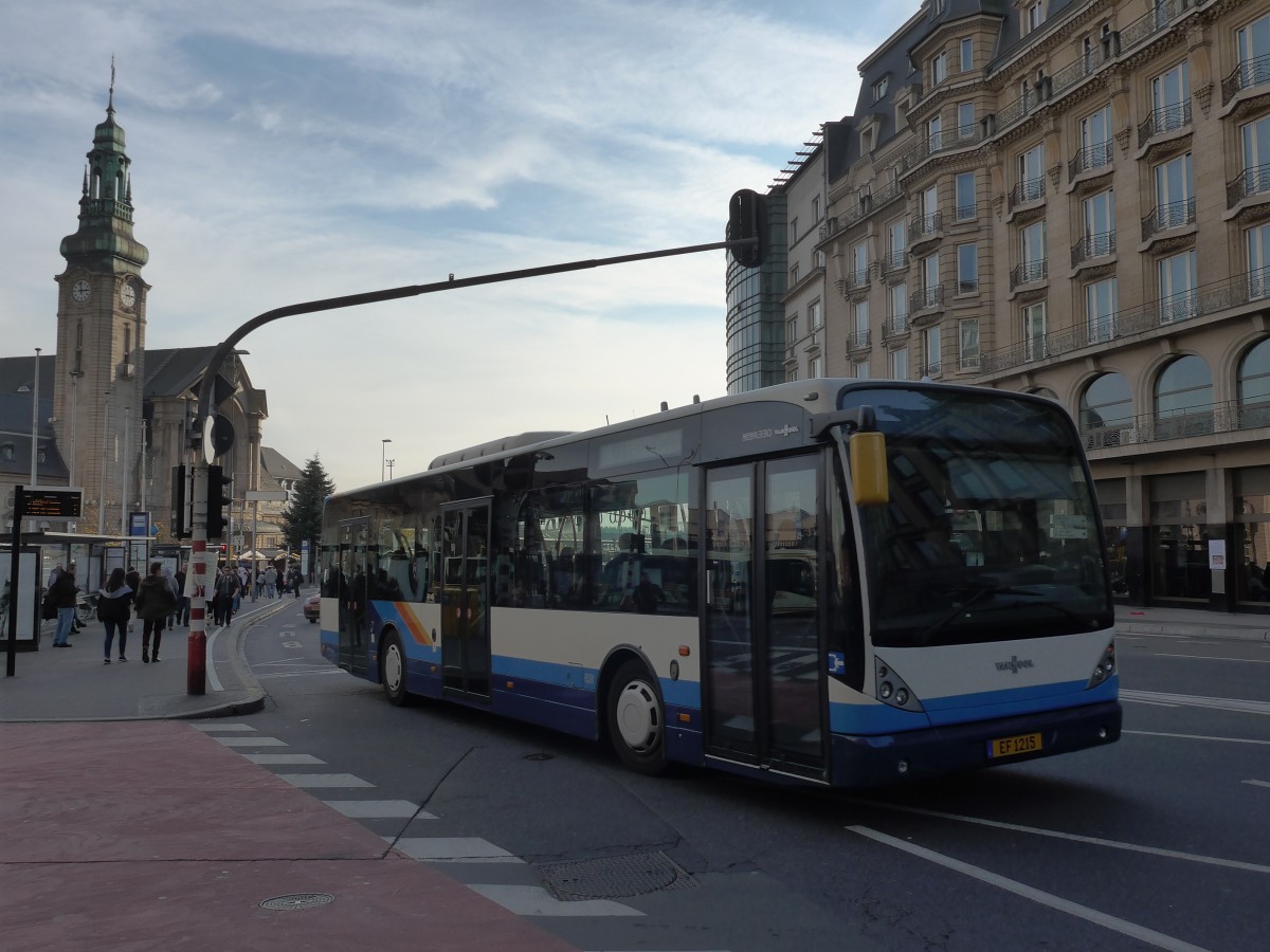 (157'349) - AVL Luxembourg - Nr. 631/EF 1215 - Van Hool am 22. November 2014 beim Bahnhof Luxembourg