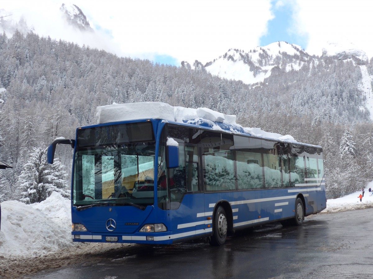 (157'985) - Buchard, Leytron - VS 386'364 - Mercedes (ex AFA Adelboden Nr. 91; ex AFA Adelboden Nr. 2) am 28. Dezember 2014 in Ovronnaz, La Croise