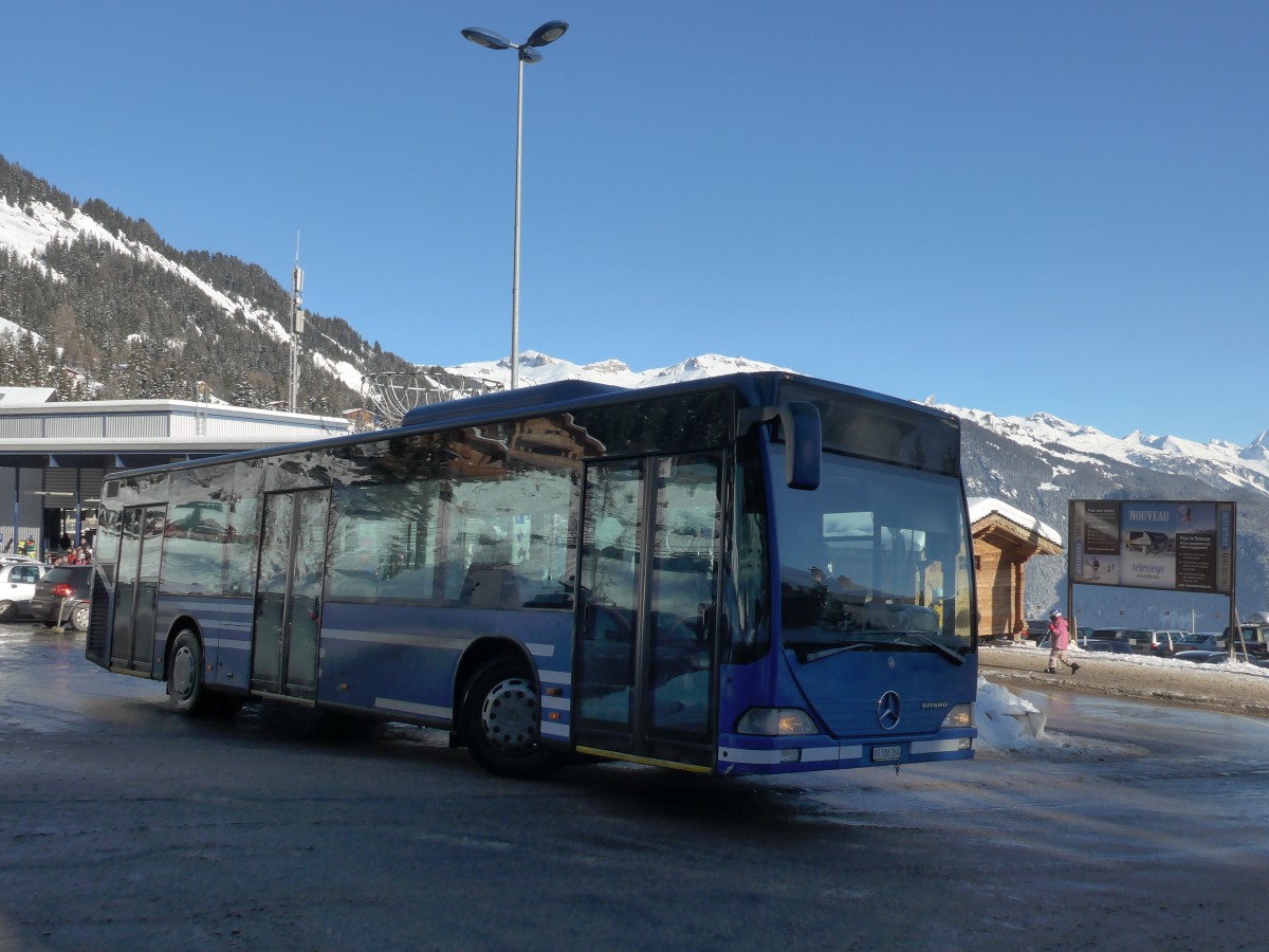 (158'068) - Buchard, Leytron - VS 386'364 - Mercedes (ex AFA Adelboden Nr. 91; ex AFA Adelboden Nr. 2) am 1. Januar 2015 in Anzre, Tlcabine