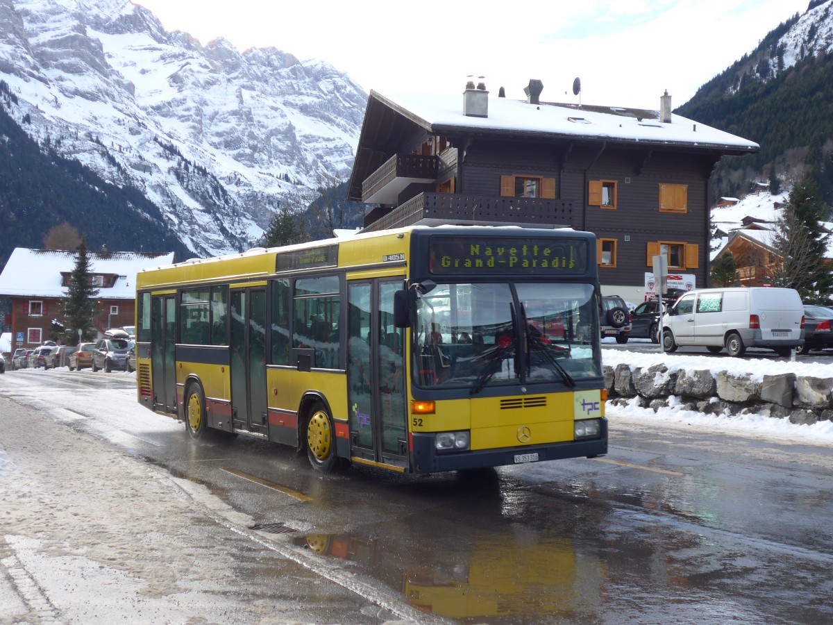 (158'132) - TPC Aigle - Nr. 52/VS 353'316 - Mercedes (ex AAGL Liestal Nr. 52) am 2. Januar 2015 beim Bahnhof Champry