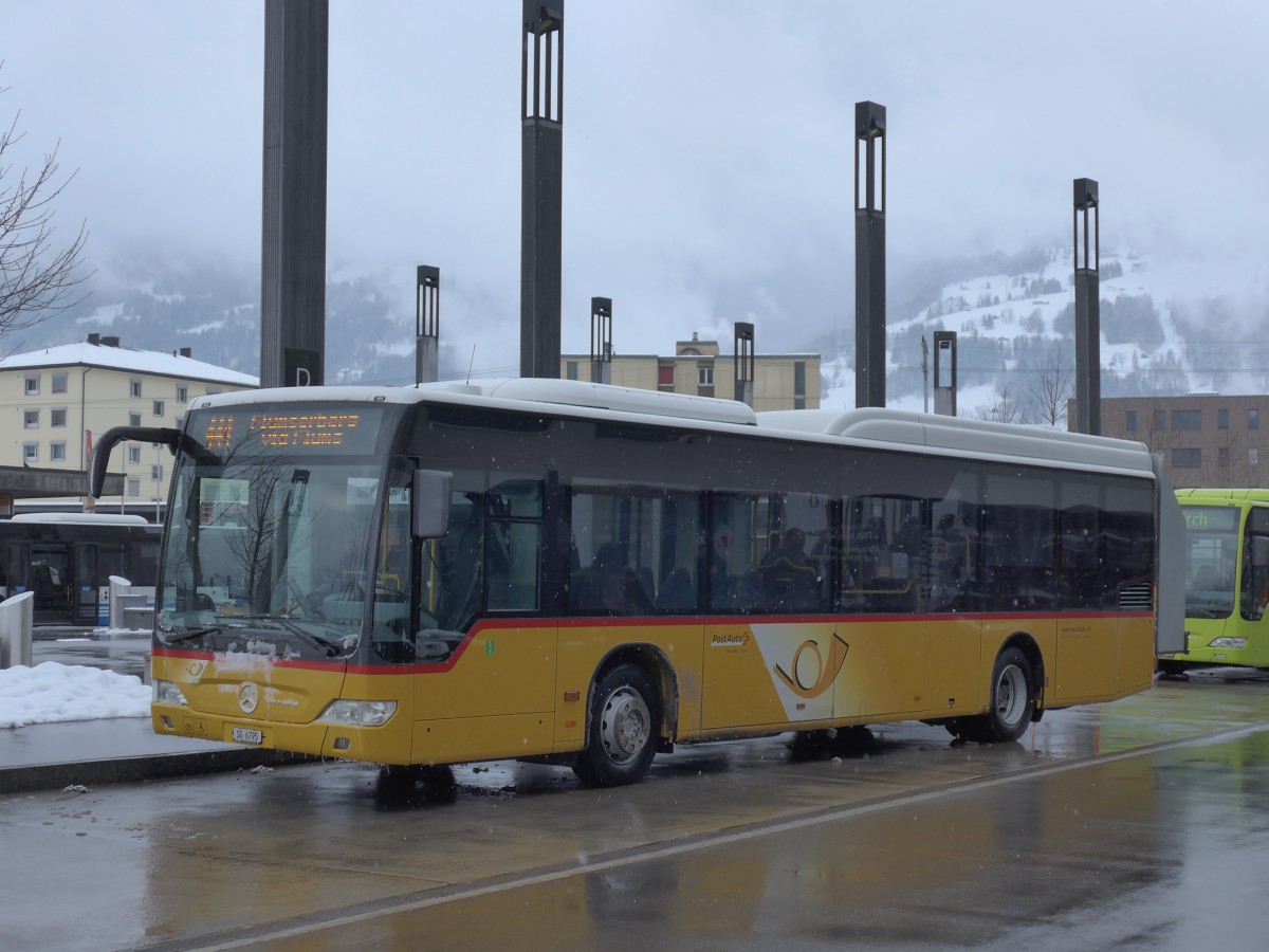 (158'530) - Heim, Flums - SG 6795 - Mercedes am 1. Februar 2015 beim Bahnhof Sargans