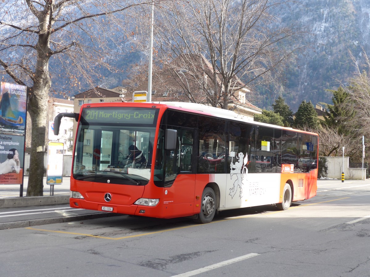 (158'849) - TMR Martigny - Nr. 121/VS 1104 - Mercedes am 22. Februar 2015 beim Bahnhof Martigny