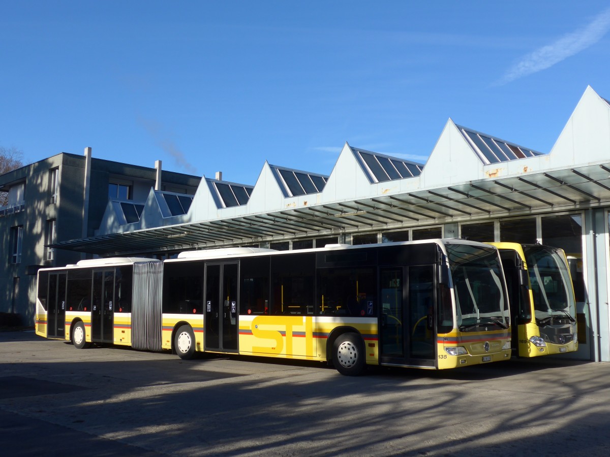 (159'023) - STI Thun - Nr. 135/BE 801'135 - Mercedes am 8. Mrz 2015 in Thun, Garage