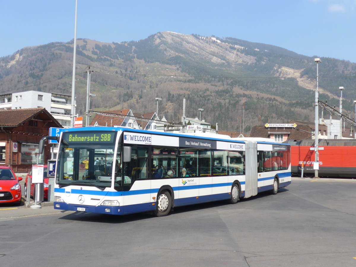 (159'342) - ZVB Zug - Nr. 9/ZG 3359 - Mercedes am 18. Mrz 2015 beim Bahnhof Arth-Goldau