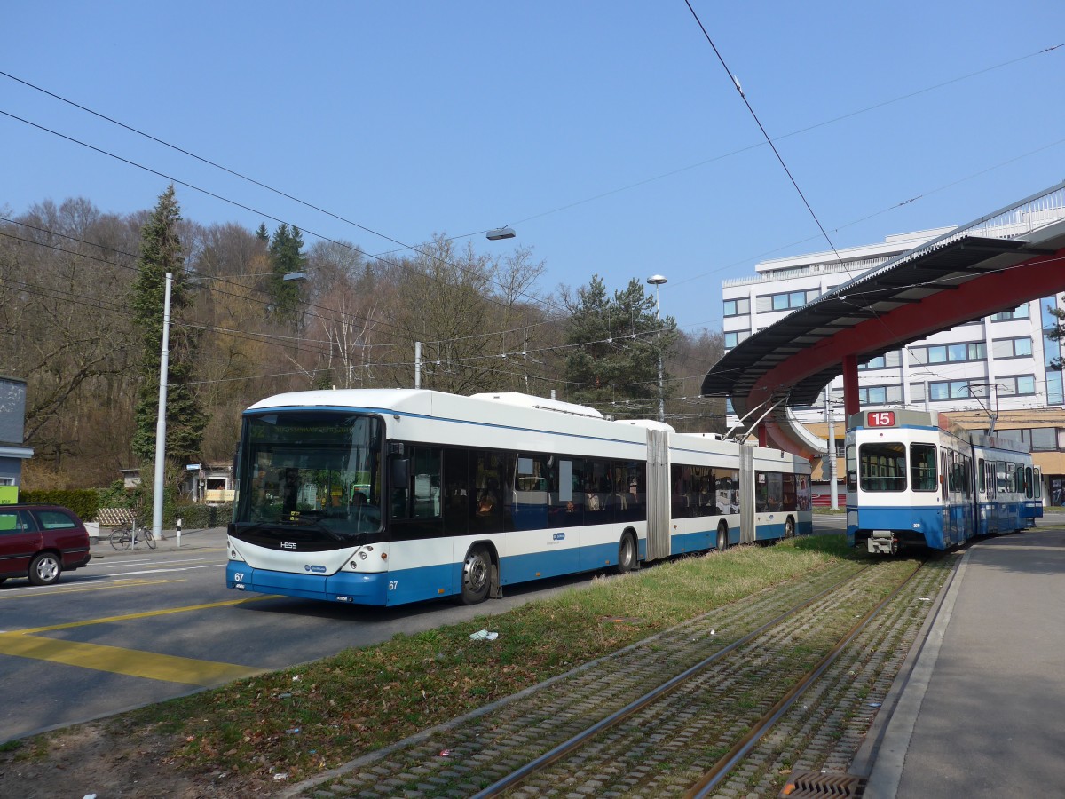 (159'399) - VBZ Zrich - Nr. 67 - Hess/Hess Doppelgelenktrolleybus am 19. Mrz 2015 in Zrich, Bucheggplatz