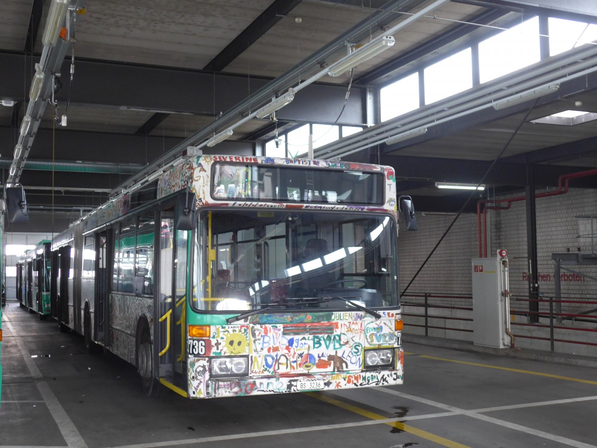 (159'890) - BVB Basel - Nr. 736/BS 3236 - Mercedes (ex VAG Freiburg/D Nr. 936) am 11. April 2015 in Basel, Garage Rankstrasse