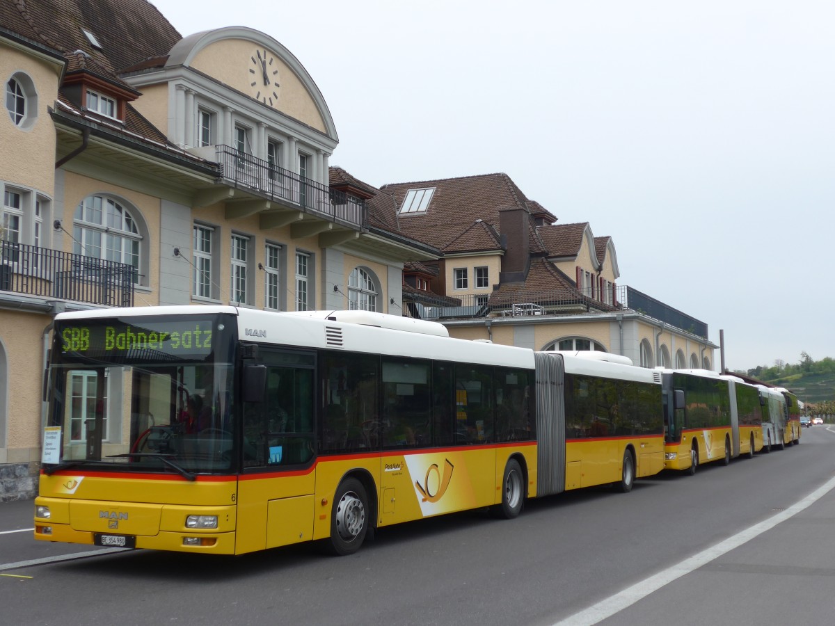 (160'025) - Steiner, Ortschwaben - Nr. 5/BE 354'980 - MAN am 25. April 2015 beim Bahnhof Spiez