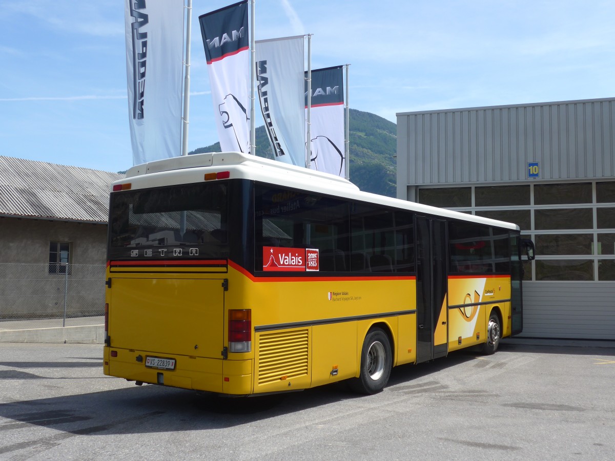 (160'411) - Buchard, Leytron - Nr. 107/VS 22'839 - Setra am 10. Mai 2015 in Leytron, Garage