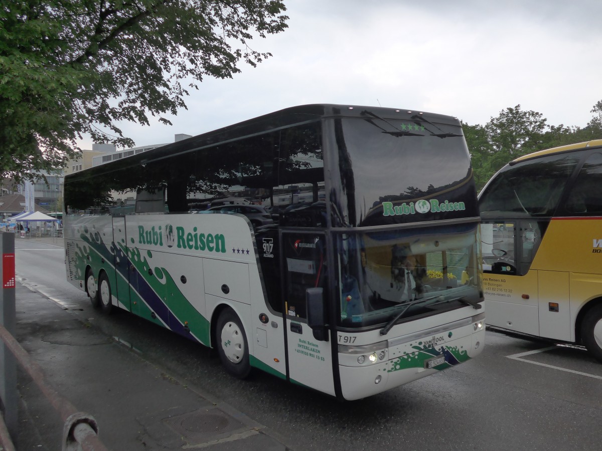 (160'578) - Rubi, Interlaken - BE 524'633 - Van Hool am 21. Mai 2015 bei der Schifflndte Thun