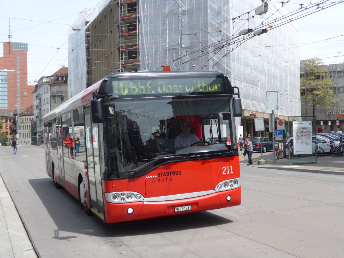 (161'613) - SW Winterthur - Nr. 211/ZH 730'211 - Solaris am 31. Mai 2015 beim Hauptbahnhof Winterthur