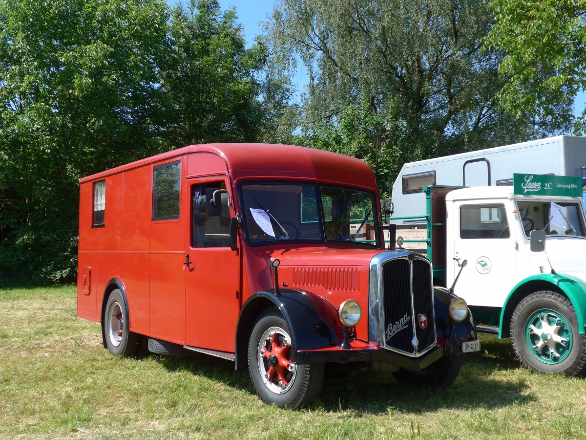 (161'776) - Schuler, Amsteg - UR 9031 - Berna/Hess (ex Hfliger, Luzern; ex M+3143) am 6. Juni 2015 in Thayngen, Saurertreffen