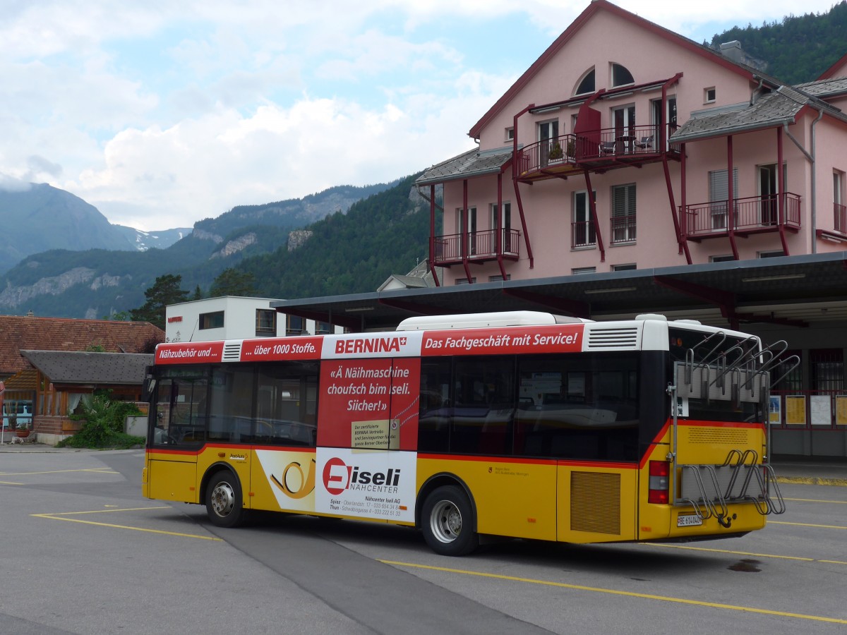 (161'983) - AVG Meiringen - Nr. 72/BE 614'040 - MAN/Gppel am 8. Juni 2015 in Meiringen, Postautostation