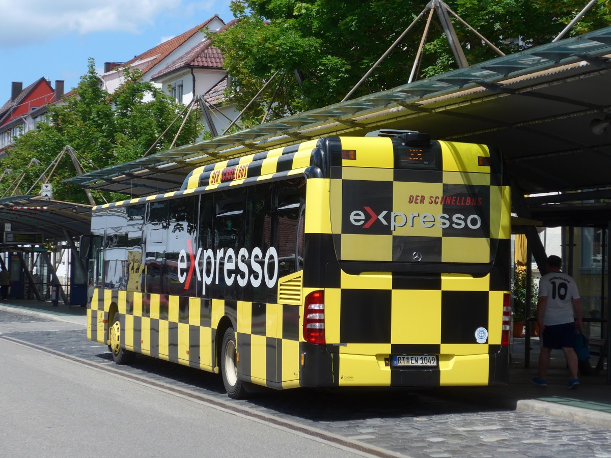 (162'507) - RSV Reutlingen - RT-EW 1049 - Mercedes am 24. Juni 2015 in Reutlingen, Stadtmitte