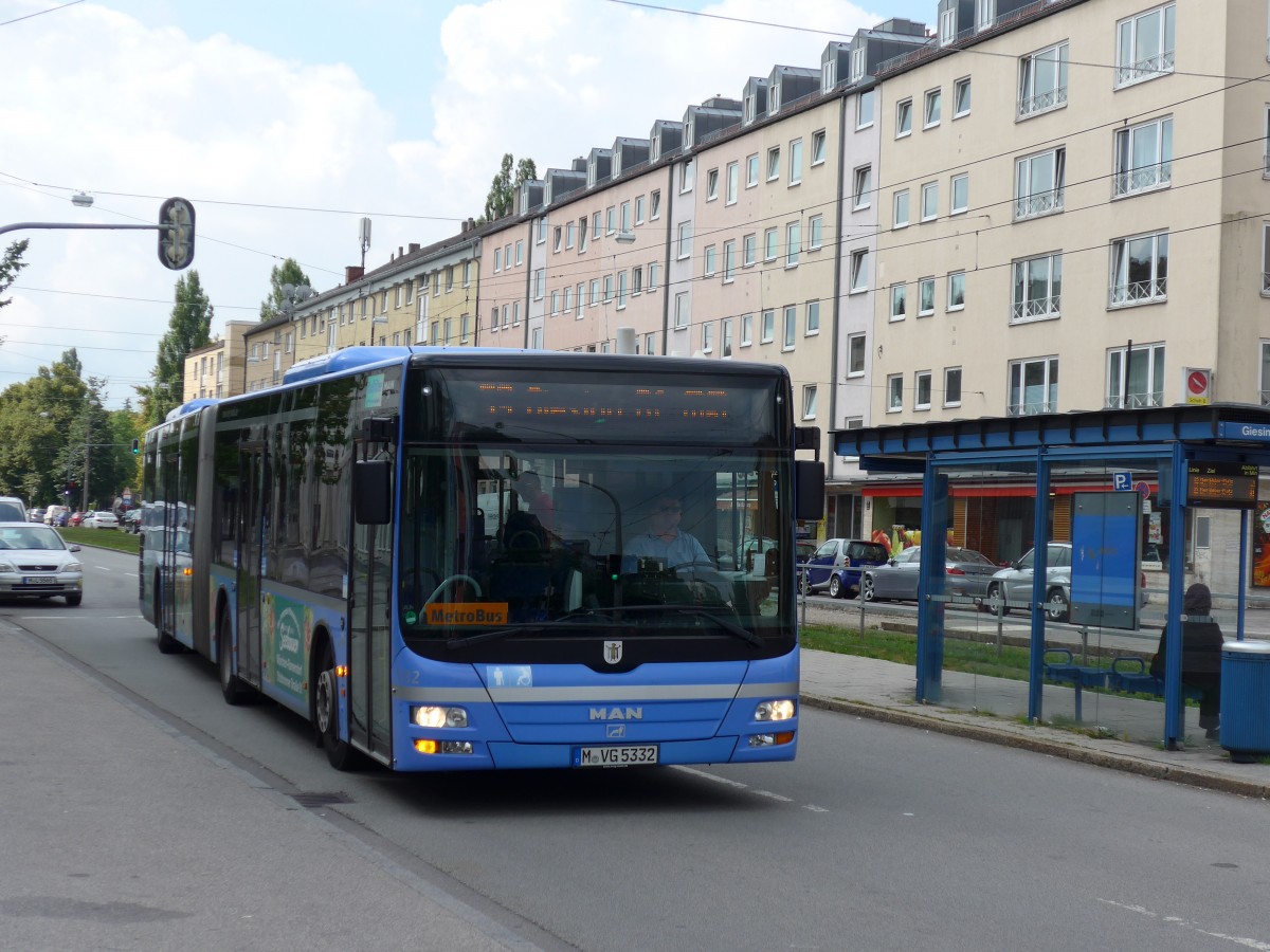 (162'778) - MVG Mnchen - Nr. 5332/M-VG 5332 - MAN am 28. Juni 2015 in Mnchen, Bahnhof Giesing