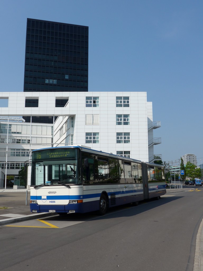 (163'004) - ZVB Zug - Nr. 85/ZG 88'085 - NAW/Hess am 6. Juli 2015 in Zug, Dammstrasse/Bahnhof