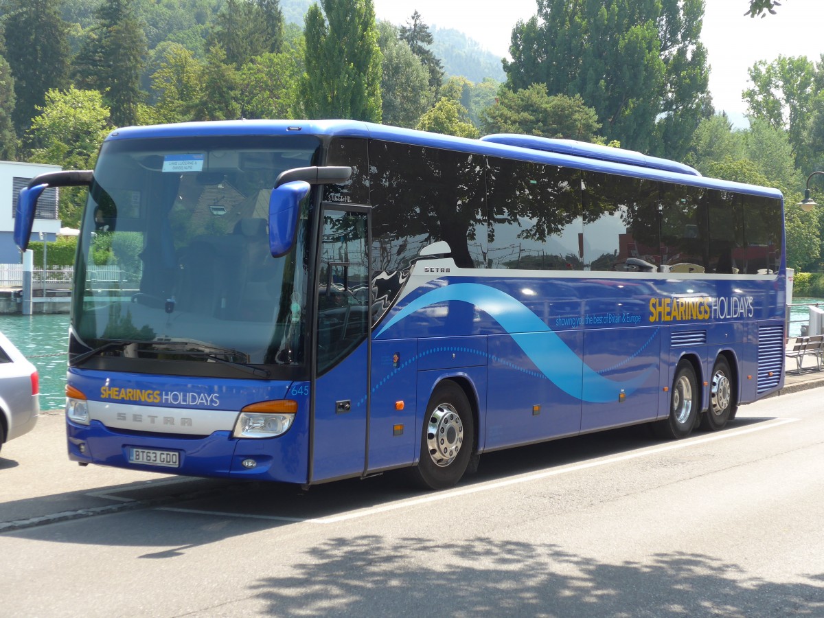 (163'074) - Aus England: Shearings, Wigan - Nr. 645/BT63 GDO - Setra am 16. Juli 2015 bei der Schifflndte Thun