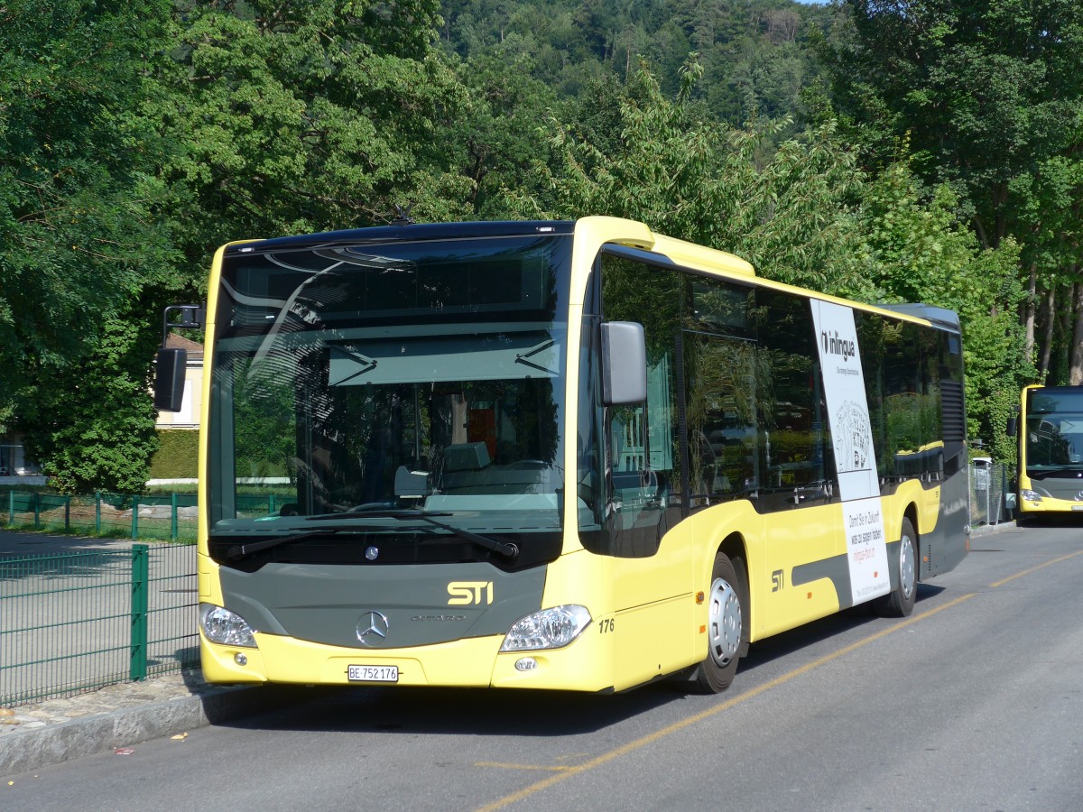 (163'300) - STI Thun - Nr. 176/BE 752'176 - Mercedes am 8. August 2015 bei der Schifflndte Thun