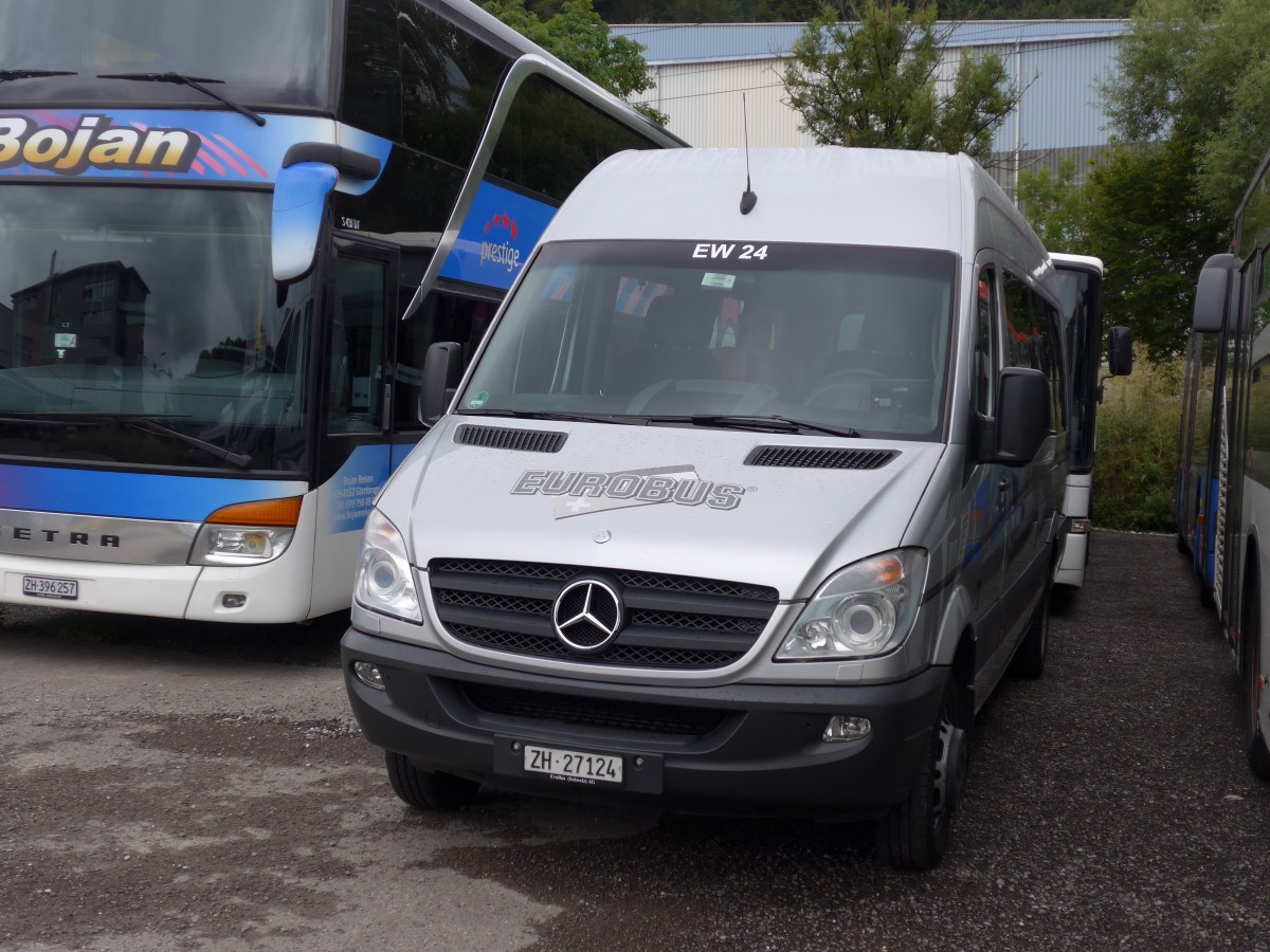 (163'357) - Welti-Furrer, Bassersdorf - Nr. 24/ZH 27'124 - Mercedes am 15. August 2015 in Kloten, EvoBus