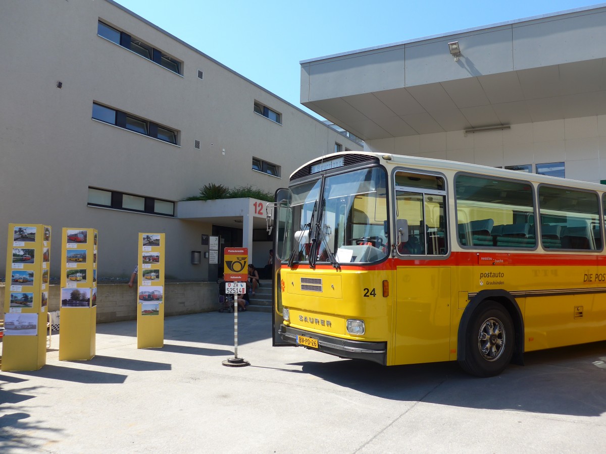 (164'149) - Aus Holland: FRAM Drachten - Nr. 24/BV-PD-26 - Saurer/R&J (ex PostAuto Graubnden; ex P 24'367) am 29. August 2015 in Oberkirch, CAMPUS Sursee (Teilaufnahme)