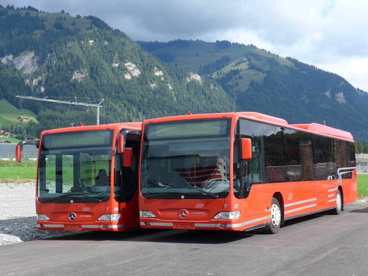 (164'401) - AFA Adelboden - Nr. 27 - Mercedes am 6. September 2015 in Frutigen, Garage