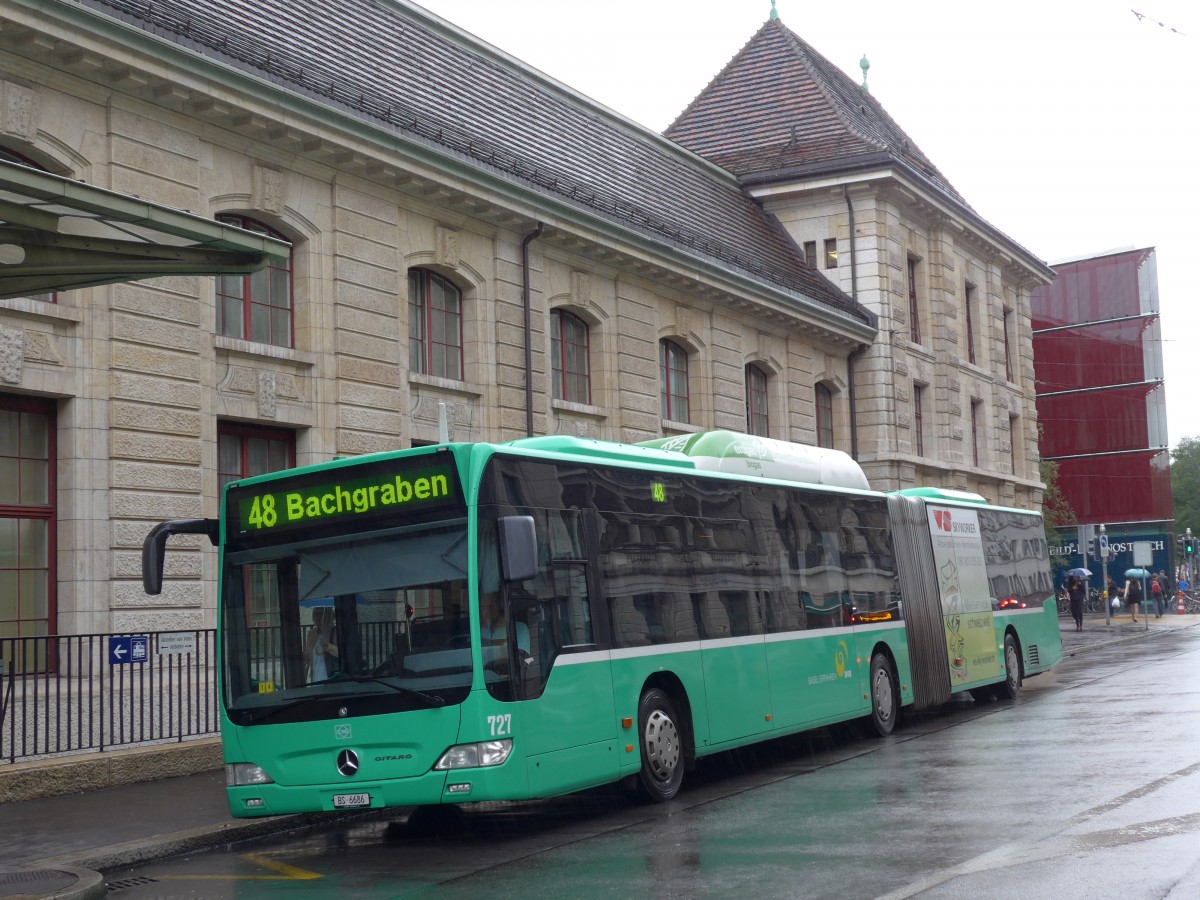 (164'703) - BVB Basel - Nr. 727/BS 6686 - Mercedes am 14. September 2015 beim Bahnhof Basel