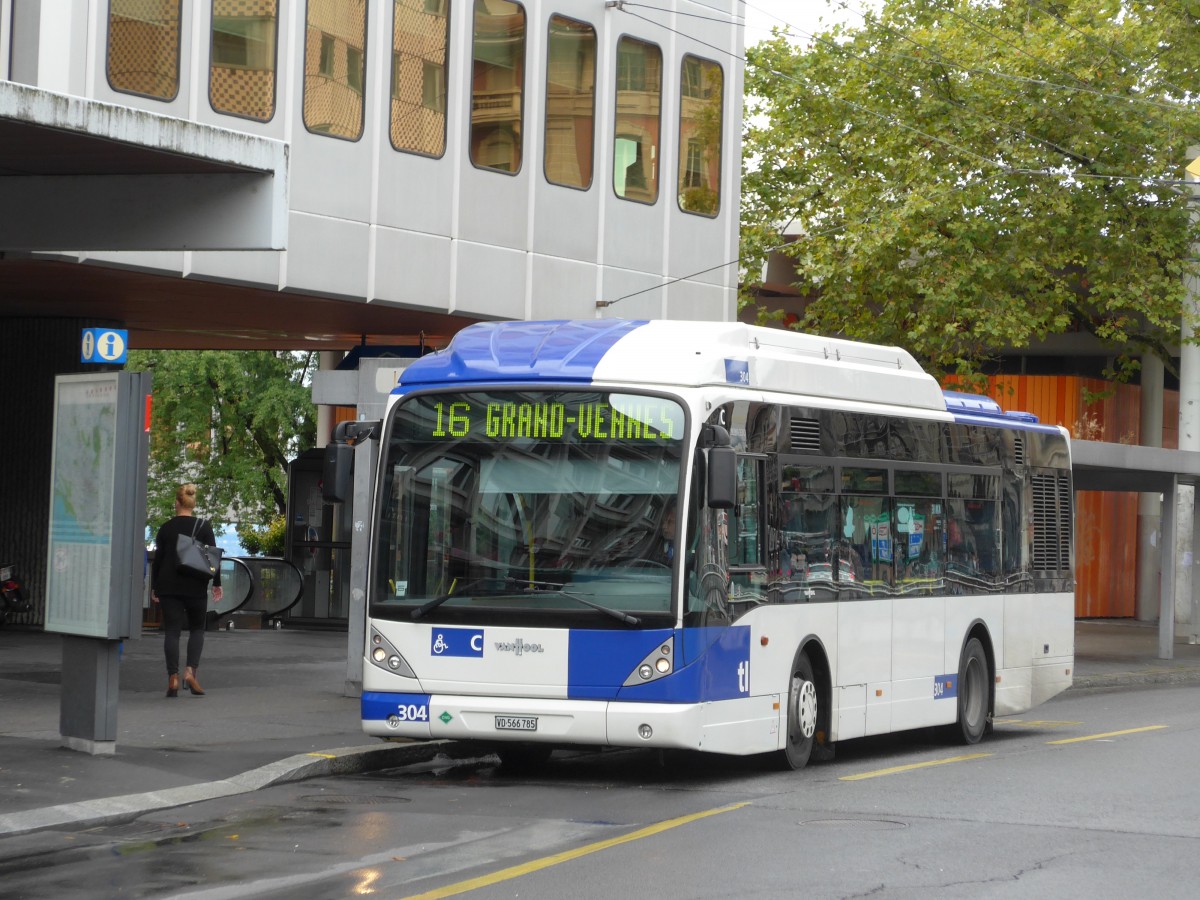 (165'098) - TL Lausanne - Nr. 304/VD 566'785 - Van Hool am 18. September 2015 in Lausanne, Chauderon