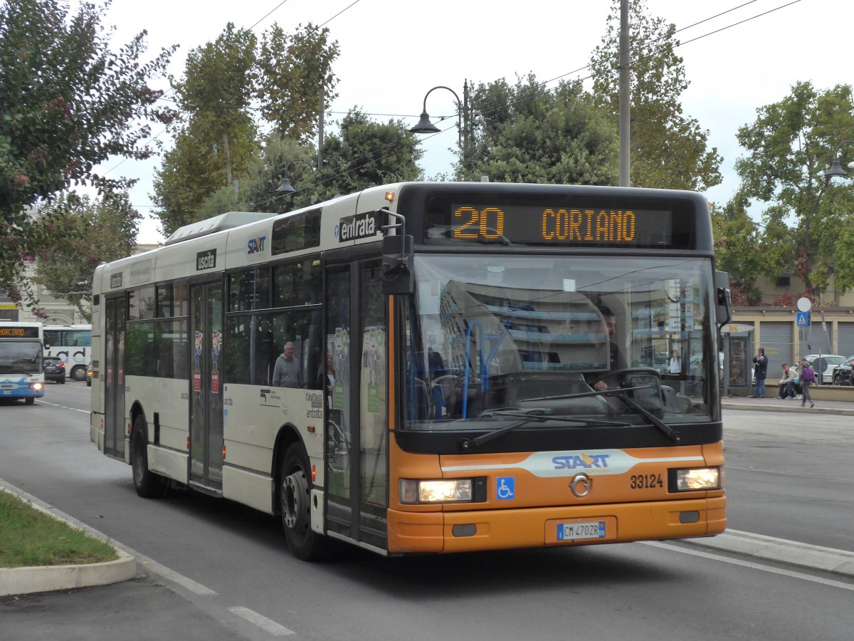 (165'770) - START Cesena - Nr. 33'124/CM-470 ZR - Irisbus am 25. September 2015 beim Bahnhof Rimini