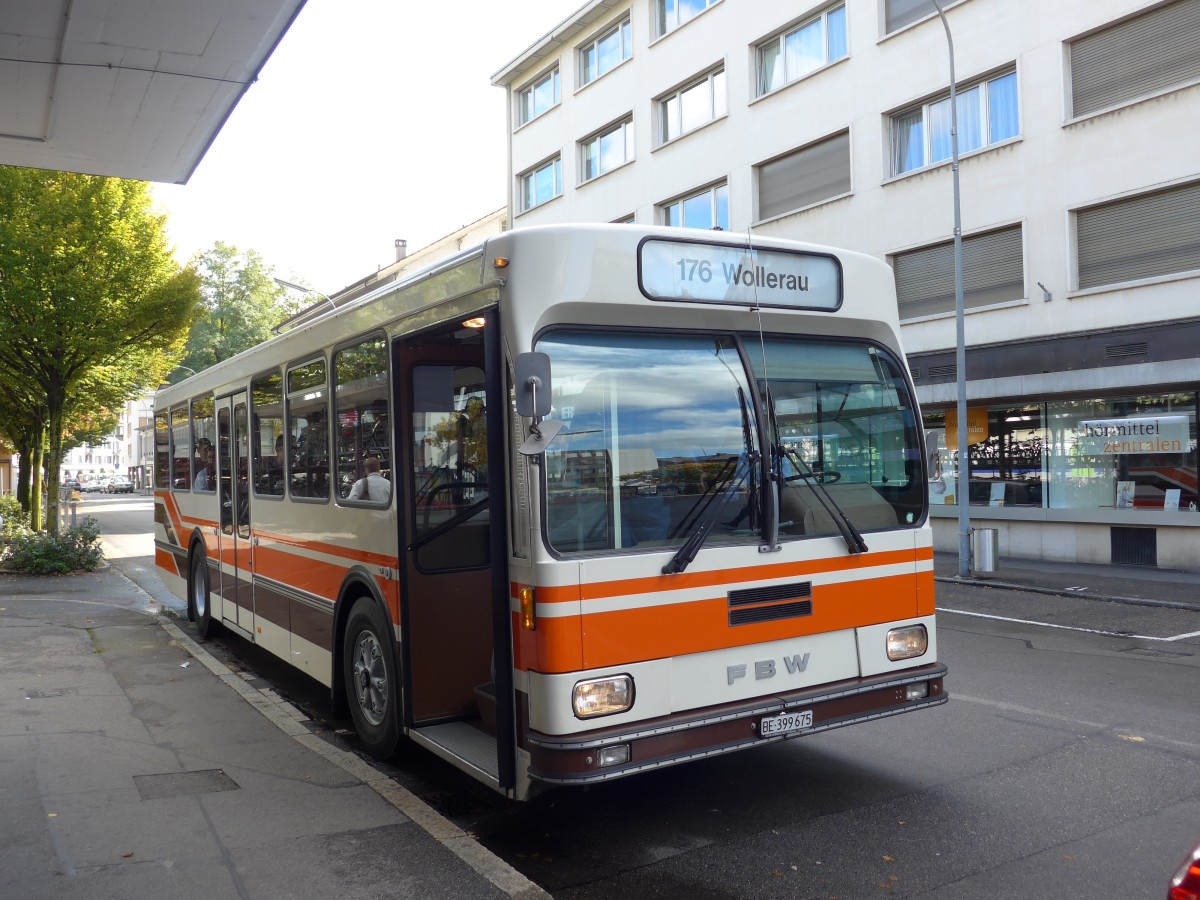 (165'942) - Wegmller, Mnsingen - BE 399'675 - FBW/R&J (ex Bamert, Wollerau) am 4. Oktober 2015 beim Bahnhof Burgdorf