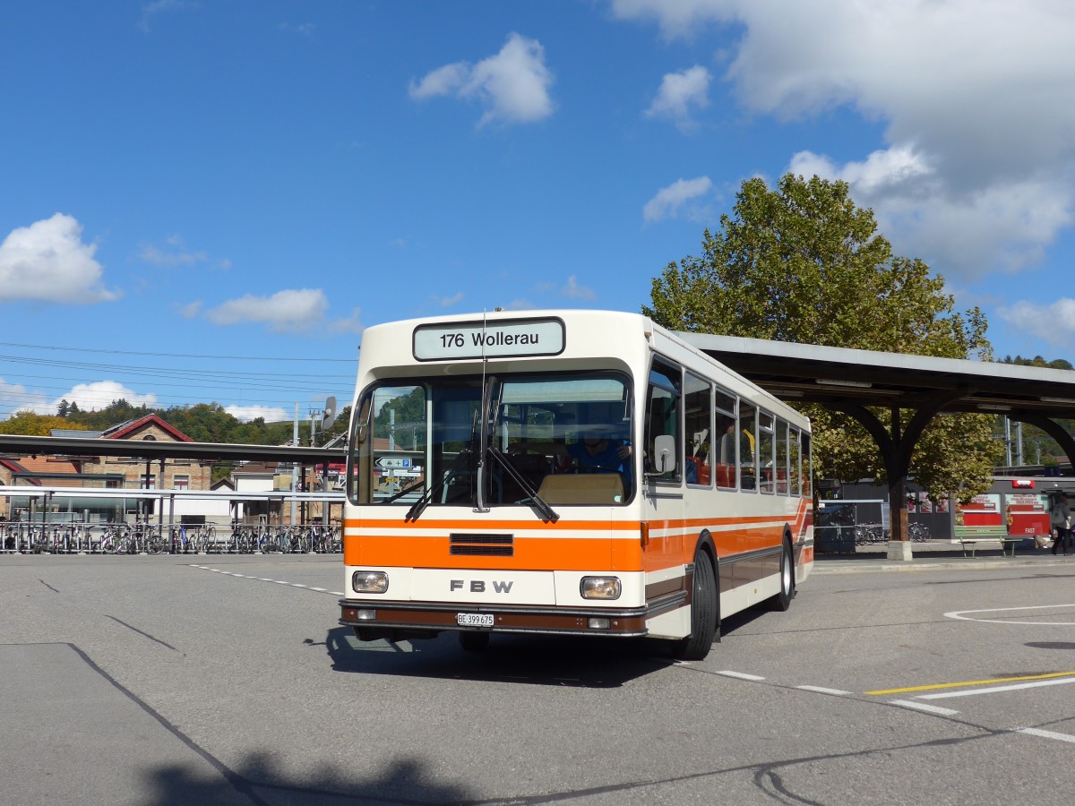 (166'004) - Wegmller, Mnsingen - BE 399'675 - FBW/R&J (ex Bamert, Wollerau) am 4. Oktober 2015 beim Bahnhof Burgdorf